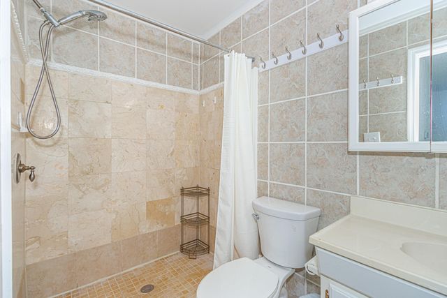 304 21st Ave S Apt 6K, Myrtle Beach, SC 29575