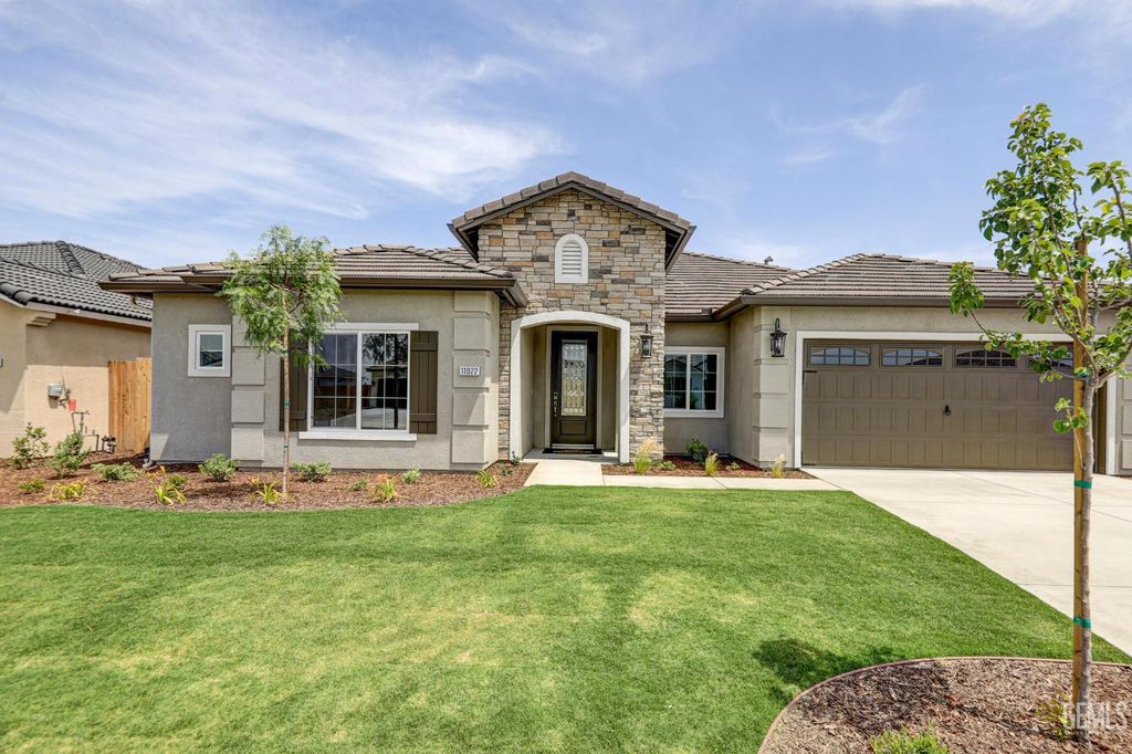 11022 Irontooth Avenue, Bakersfield, CA 93311