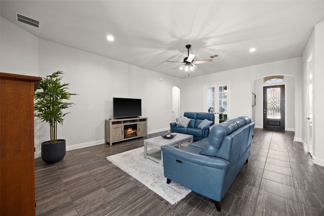 4500 Mimosa Drive, Melissa, TX 75454