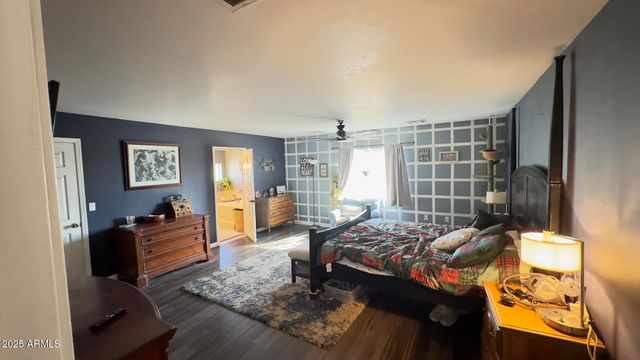 19549 E SCENIC LOOP Road E, Black Canyon City, AZ 85324