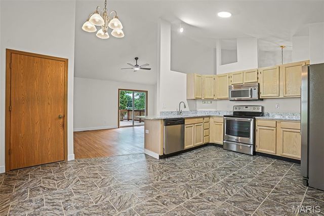 7313 Thorn Hill Drive, O'fallon, MO 63368