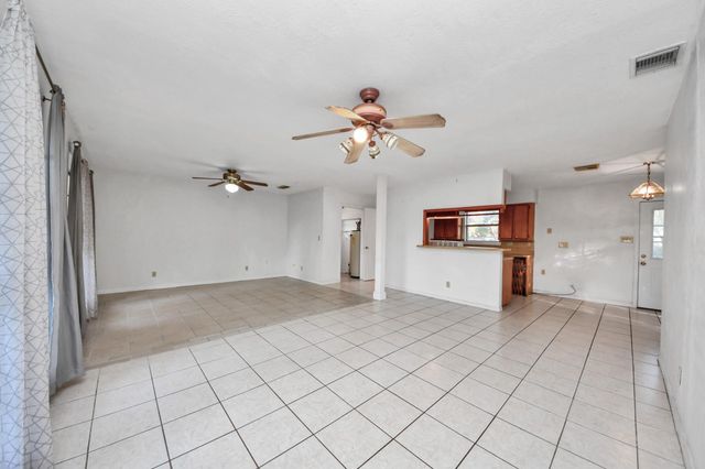 12910 Woody Cr107 Road, Brookside, TX 77581