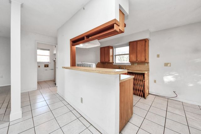 12910 Woody Cr107 Road, Brookside, TX 77581