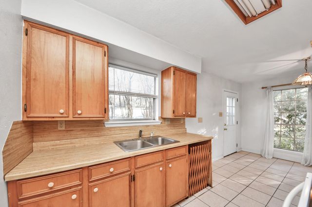 12910 Woody Cr107 Road, Brookside, TX 77581