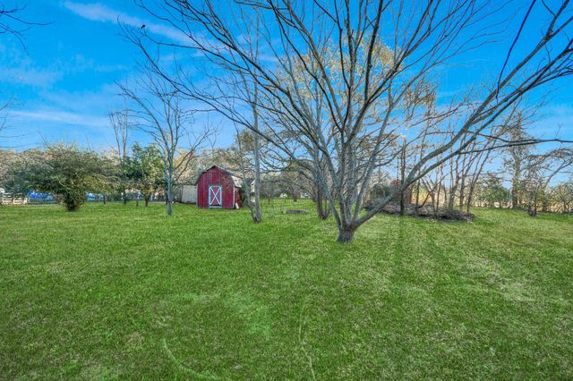 12910 Woody Cr107 Road, Brookside, TX 77581