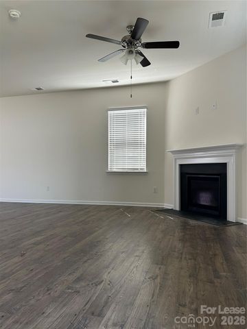 2431 Tallet Trace, Charlotte, NC 28216