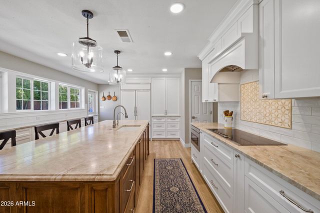 7823 N 7th Place, Phoenix, AZ 85020