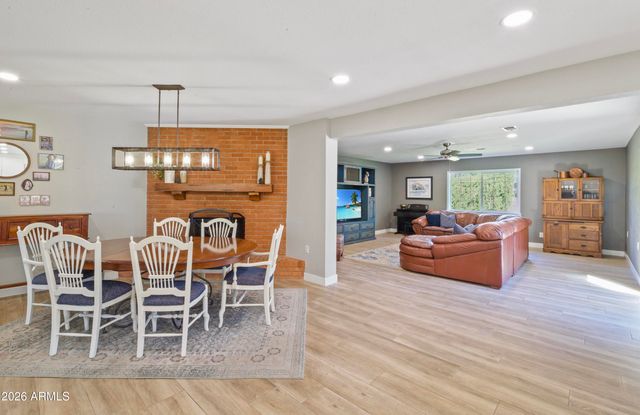 7823 N 7th Place, Phoenix, AZ 85020