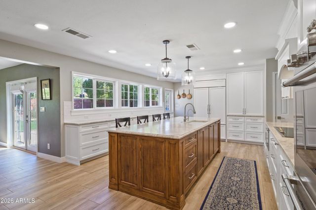 7823 N 7th Place, Phoenix, AZ 85020