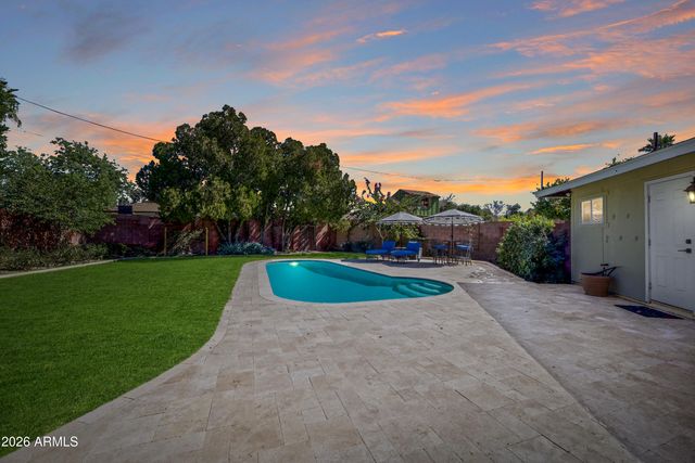 7823 N 7th Place, Phoenix, AZ 85020