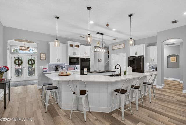 2304 SPRING HILL Court, Fleming Island, FL 32003