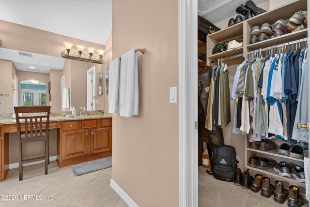 2304 SPRING HILL Court, Fleming Island, FL 32003