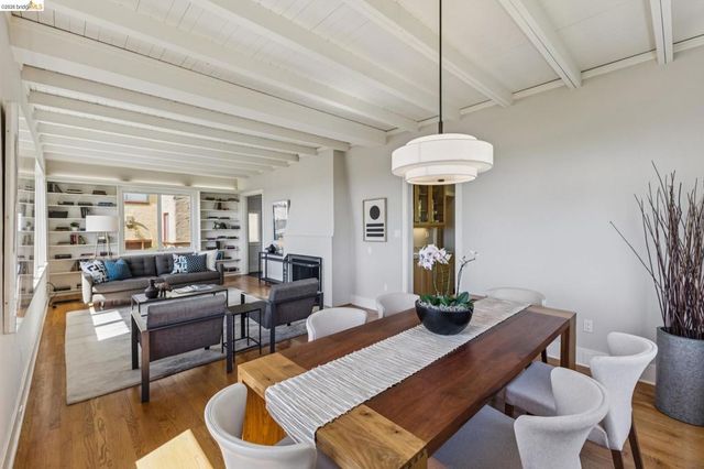 8 Mosswood Rd, Berkeley, CA 94704