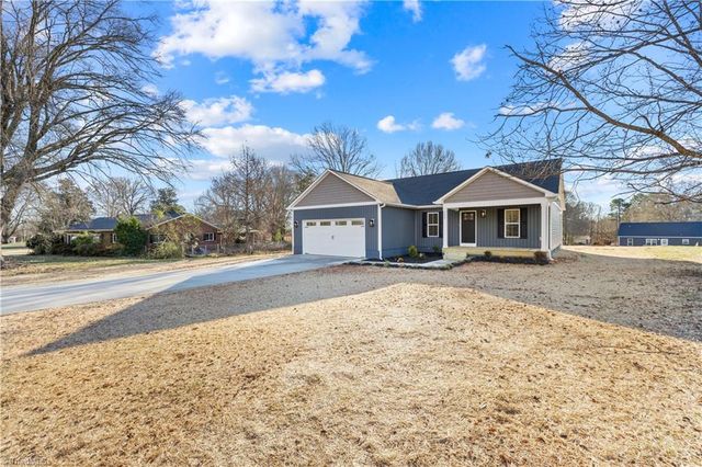 177 Monticello Road, Statesville, NC 28625
