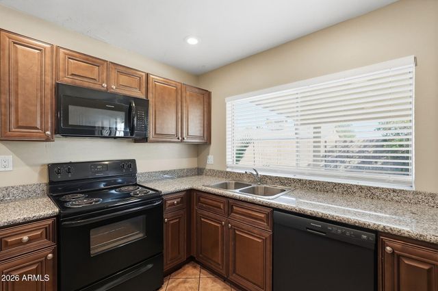 10639 N 48TH Drive, Glendale, AZ 85304