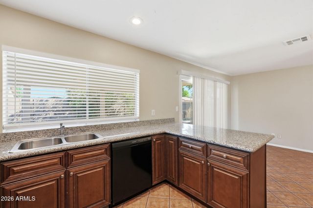 10639 N 48TH Drive, Glendale, AZ 85304