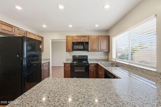 10639 N 48TH Drive, Glendale, AZ 85304