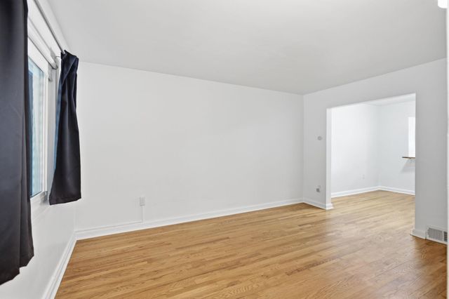 3417 BAKER ST NE, Washington, DC 20019