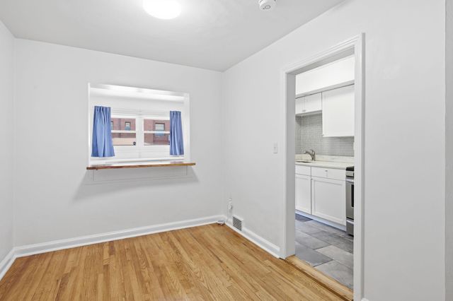 3417 BAKER ST NE, Washington, DC 20019
