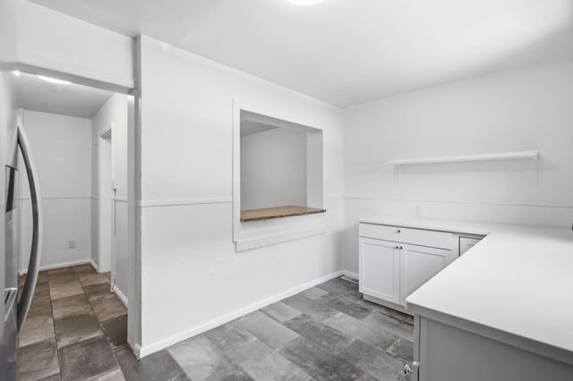 3417 BAKER ST NE, Washington, DC 20019