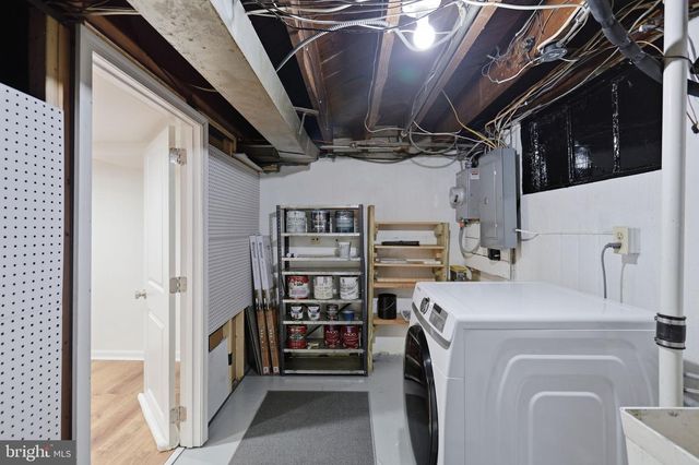 3417 BAKER ST NE, Washington, DC 20019