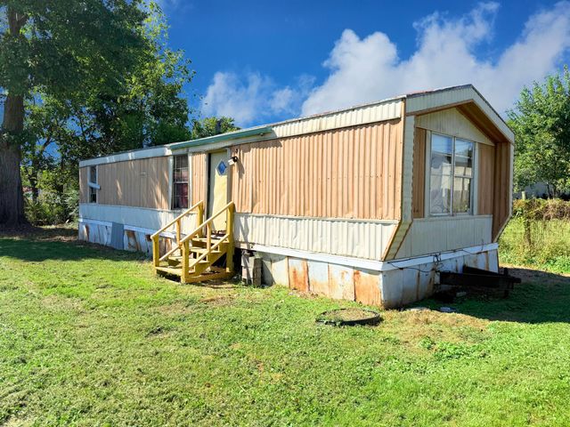 52 Drive Parker Lane A, B, C, Gray, KY 40734