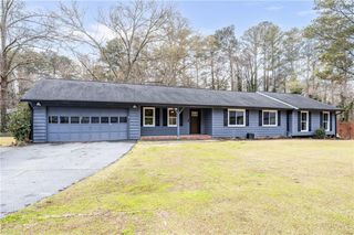 1590 Bellchase SW Drive, Marietta, GA 30064