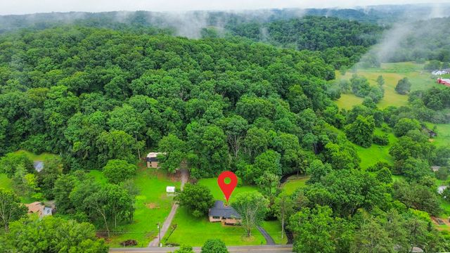 9077 Old Charlotte Pike, Pegram, TN 37143