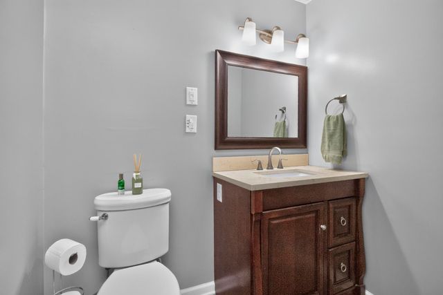 9077 Old Charlotte Pike, Pegram, TN 37143