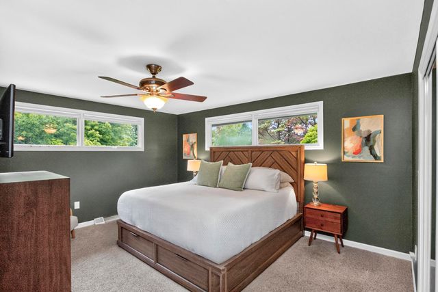 9077 Old Charlotte Pike, Pegram, TN 37143