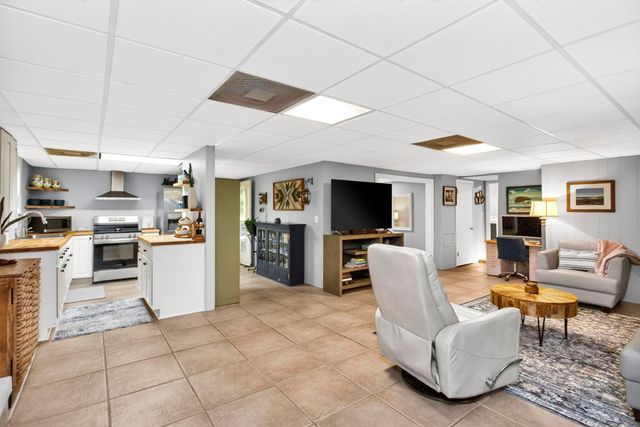9077 Old Charlotte Pike, Pegram, TN 37143
