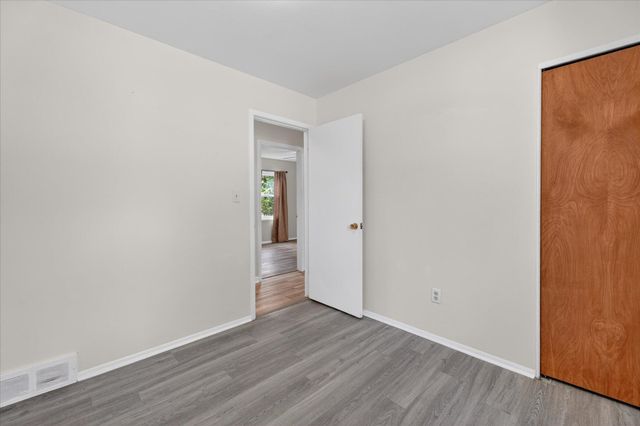 385 Hollywood Drive, Saline, MI 48176