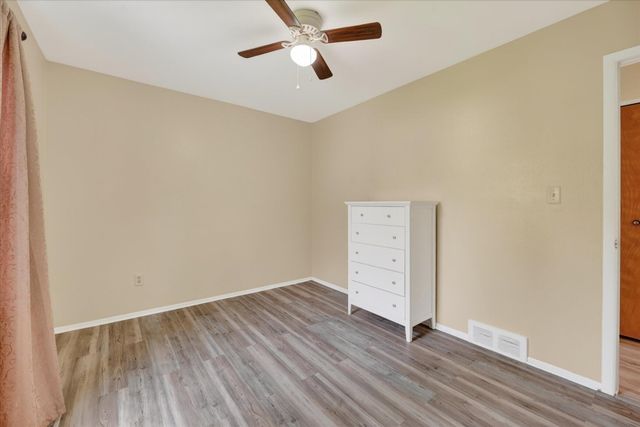 385 Hollywood Drive, Saline, MI 48176