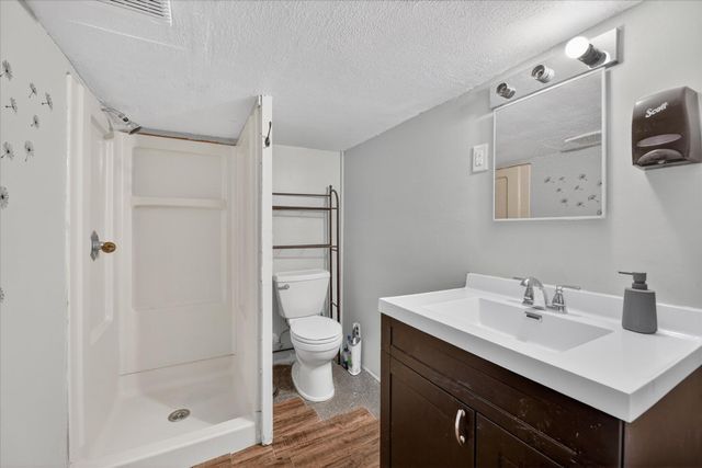 385 Hollywood Drive, Saline, MI 48176