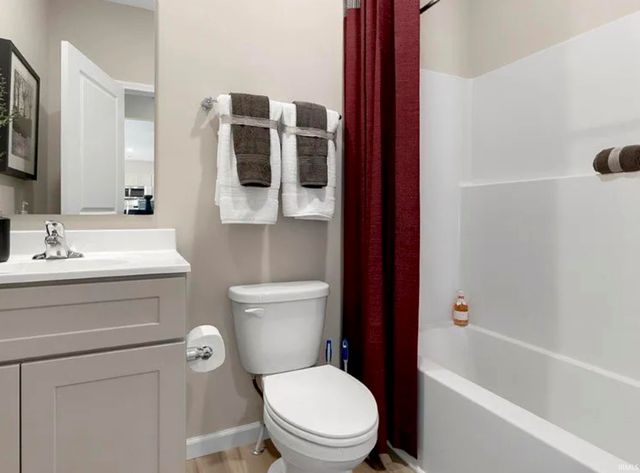 2891 Greenville Court, Warsaw, IN 46582