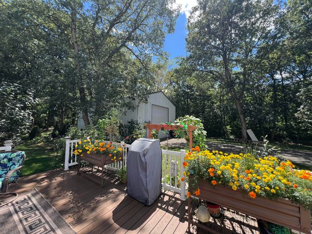 10901 N 555 E, Demotte, IN 46310