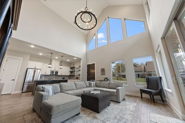 120 Coffee Circle, Pottsboro, TX 75076