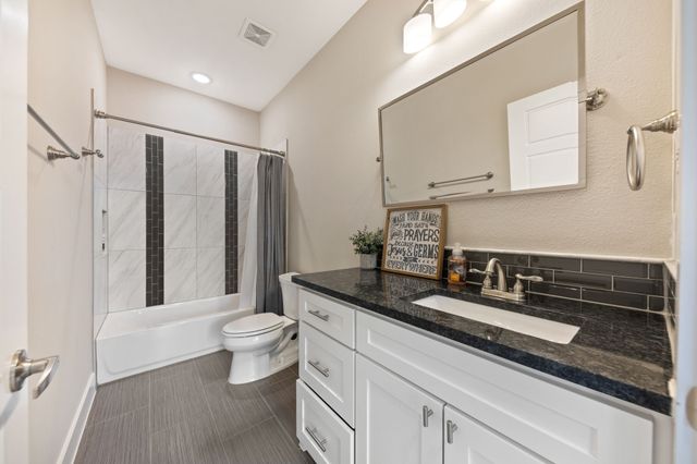 120 Coffee Circle, Pottsboro, TX 75076