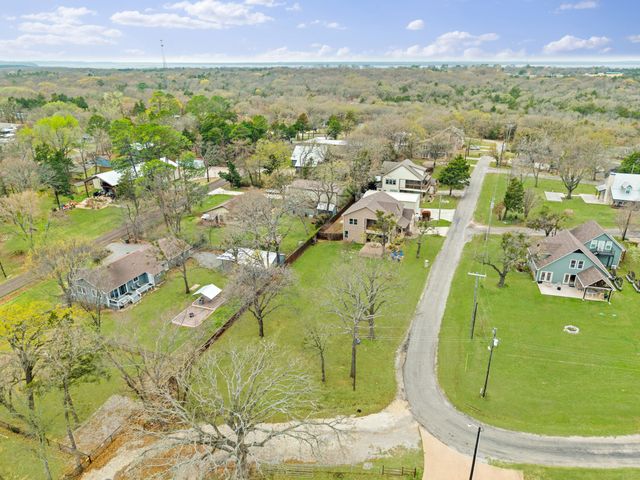 120 Coffee Circle, Pottsboro, TX 75076