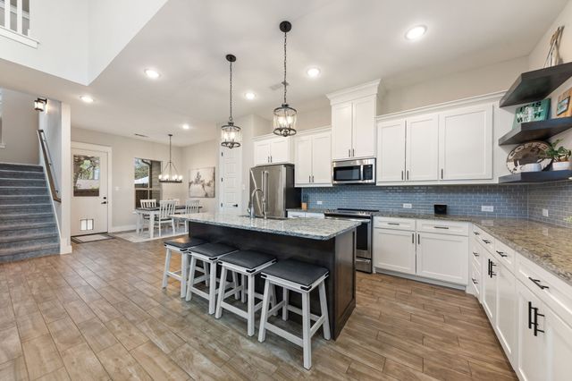 120 Coffee Circle, Pottsboro, TX 75076