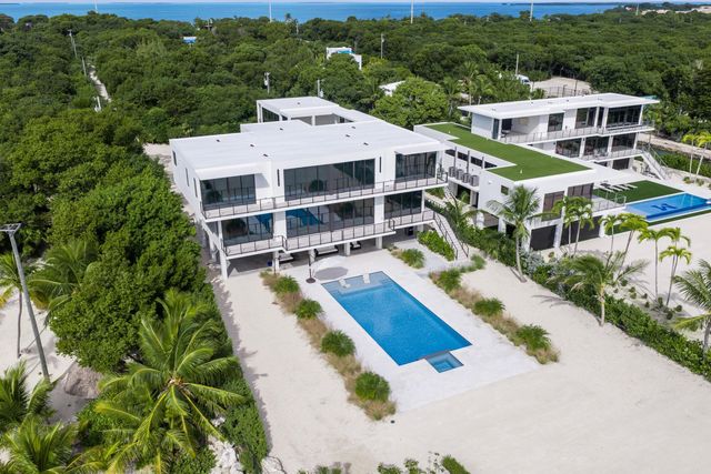 87895 Old Highway, Plantation Key, FL 33036