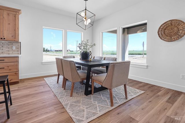 2417 Jackson St, Jerome, ID 83338