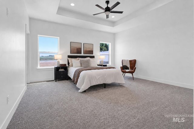2417 Jackson St, Jerome, ID 83338