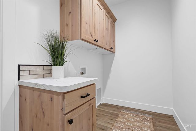 2417 Jackson St, Jerome, ID 83338