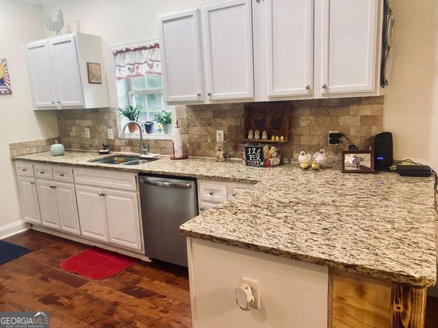 290 Poplar Creek Road, Stephens, GA 30667