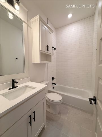 6017 S 41st Street, Rogers, AR 72758