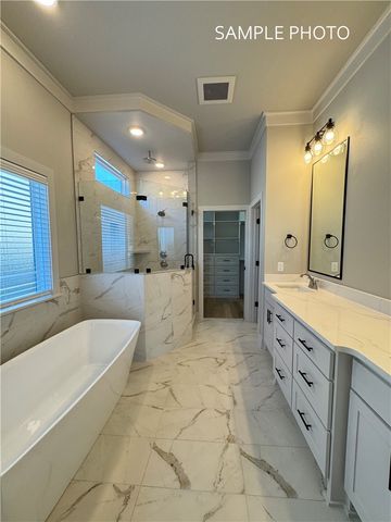 6017 S 41st Street, Rogers, AR 72758