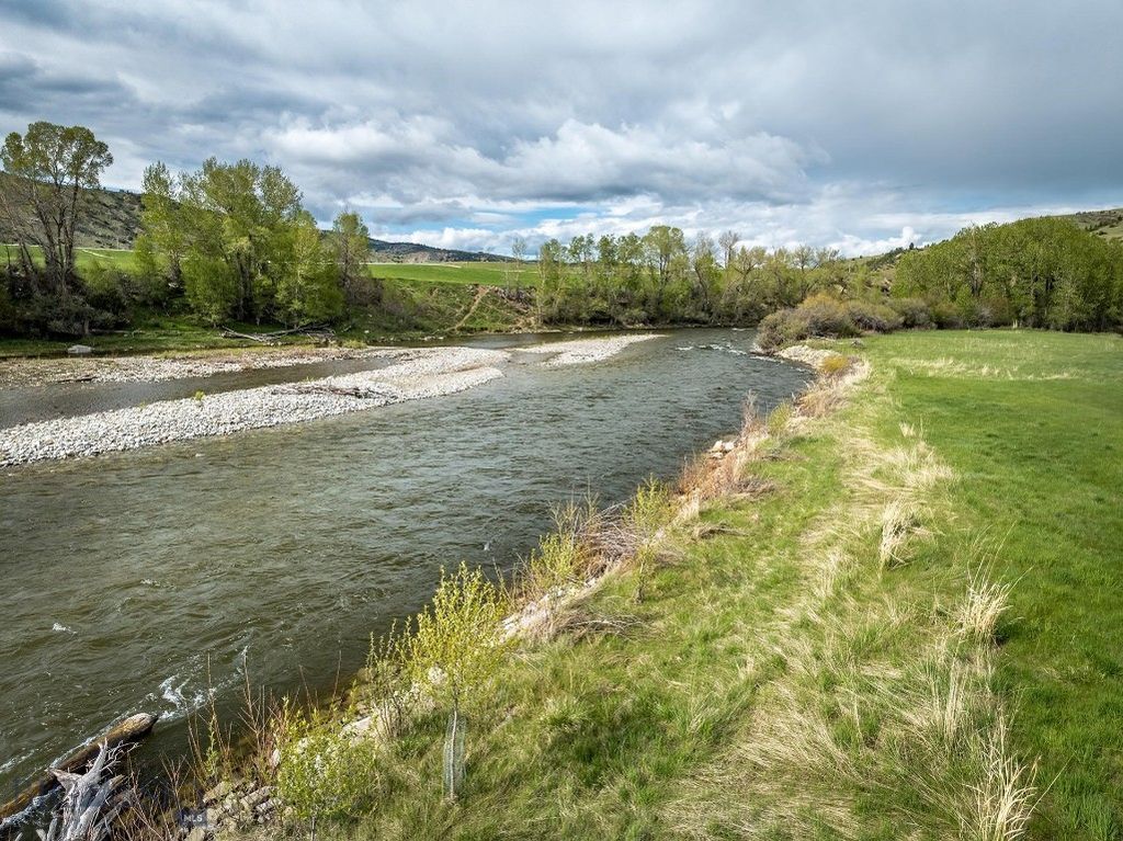 40 A Susie Creek Road, Mcleod, MT 59052 photo 55