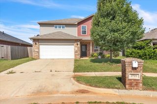 2721 Demotte Drive, Yukon, OK 73099