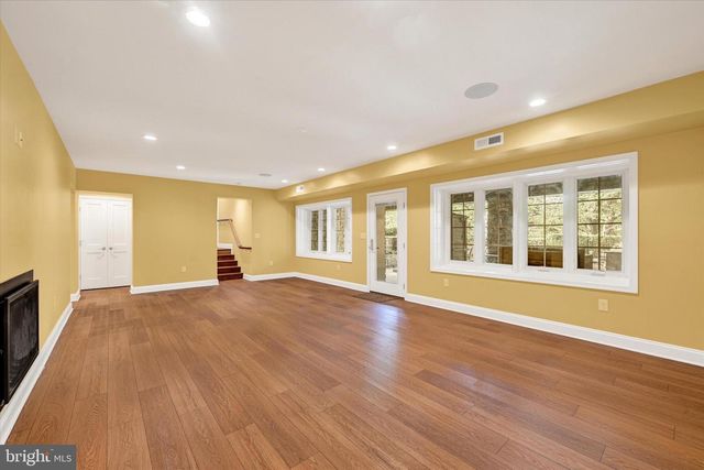 904 BELLEMORE RD, Baltimore, MD 21210